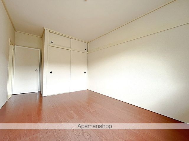 レピュート山崎の内装写真