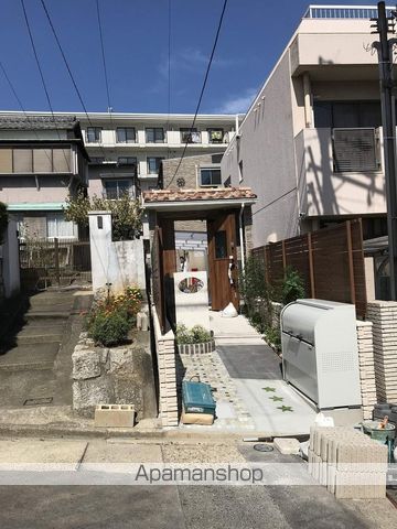 RADIANCE向陽の玄関写真