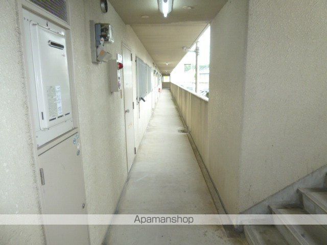 パープルマンションの外観写真