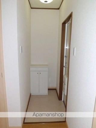 ボヌール・Ｆ　Ｂ[2LDK/57.96m2]の玄関