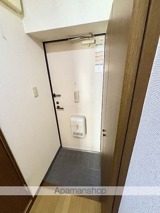 メゾン・ド・エース[2LDK/55.25m2]の玄関