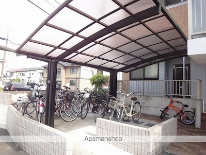 プロムナード万々[3LDK/64.65m2]の共用部1