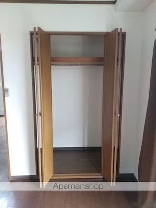 和歌山県和歌山市杭ノ瀬[2LDK/48.6m2]の収納