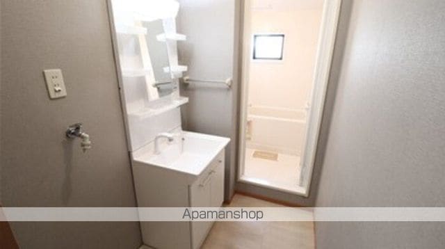 ユリウス ABの内装写真