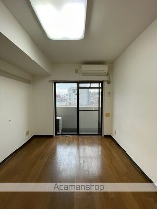 メインステージ中井駅前[1R/16.74m2]のリビング・居間