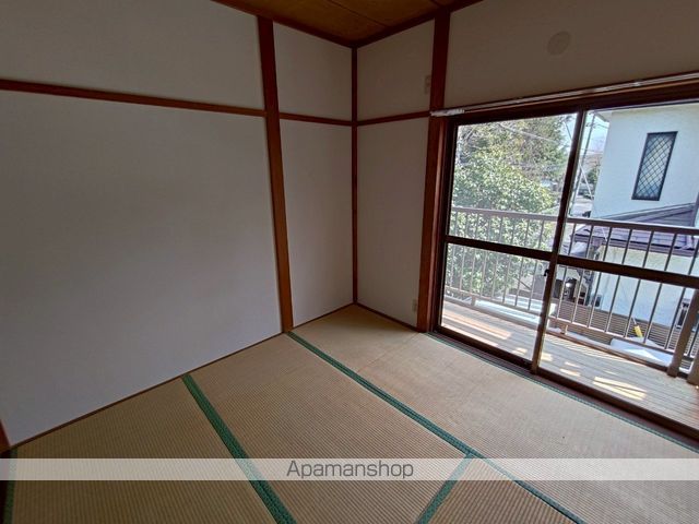 八雲アパートの内装写真