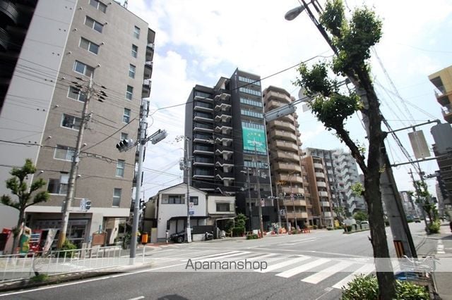 アスヴェル新大阪SOUTHの玄関写真