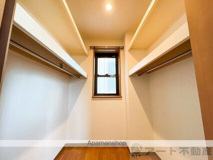 フォブール一色ＳＡＹＡ　Ｂ棟[2LDK/55.89m2]の収納