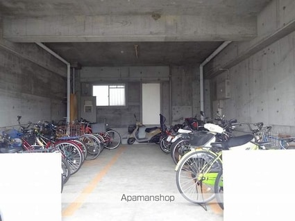 第３山崎マンション[3DK/53m2]の共用部2