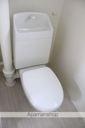 ヴィラナリー本郷２[1LDK/38.46m2]のトイレ