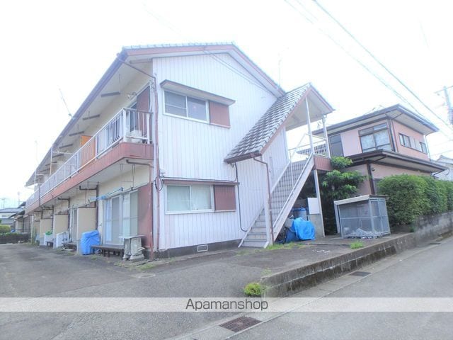 日髙アパートの外観写真