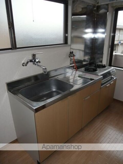 和歌山県和歌山市湊２丁目[2DK/39.25m2]のキッチン