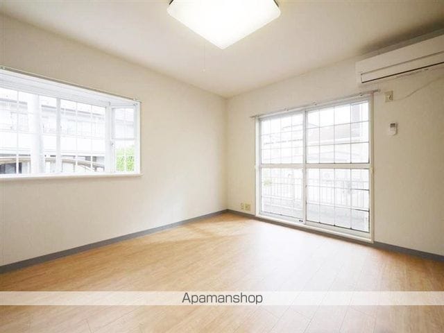 センチュリー旭丘堤の内装写真