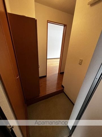 ウェンディクレセントIIの内装写真