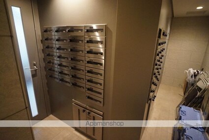 メゾンカルム市谷仲之町[1LDK/35.42m2]の共用部10