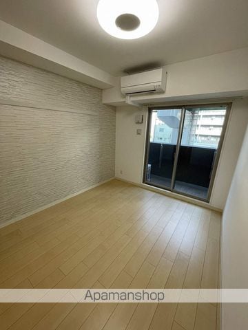 ワールドアイ名古屋城北の内装写真
