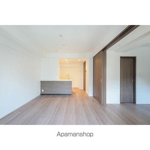 コンフォリア・リヴ永福町の内装写真
