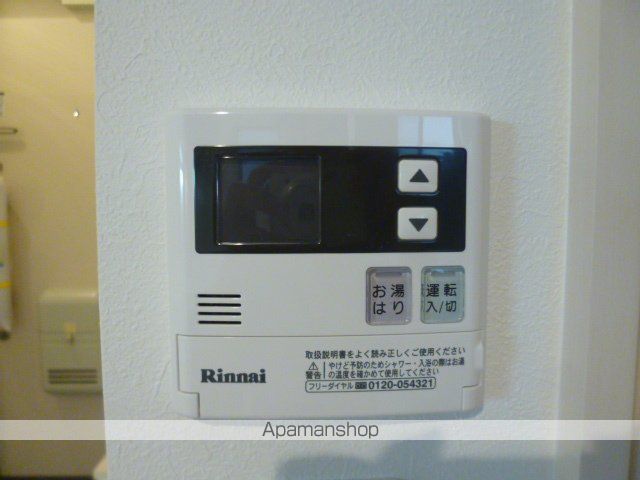 BRIQUEの内装写真