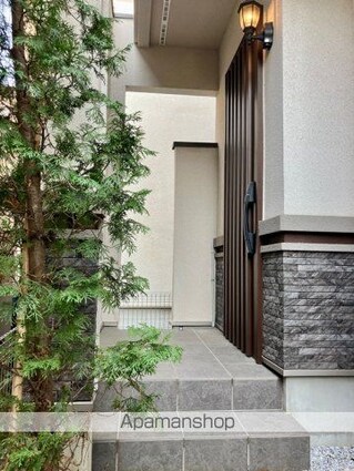 久我山戸建[3LDK/94.16m2]のエントランス