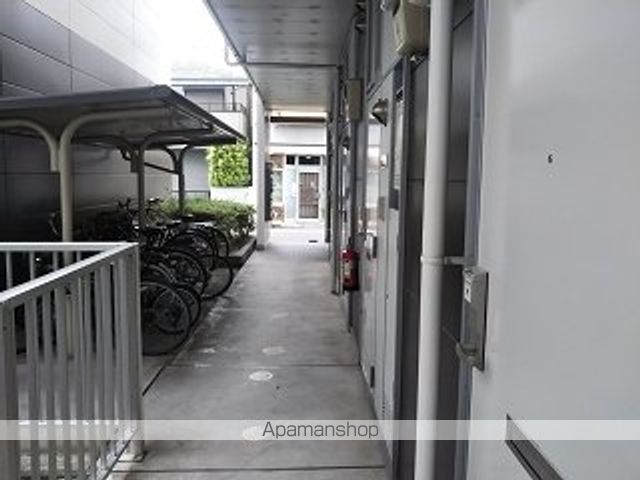 レオパレスフォーユー 本町の玄関写真
