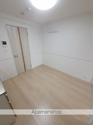 ブレイ　ダ　ブリク[1DK/32.5m2]のリビング・居間