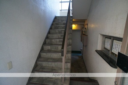 東京都新宿区若葉１丁目[1R/12m2]の共用部2