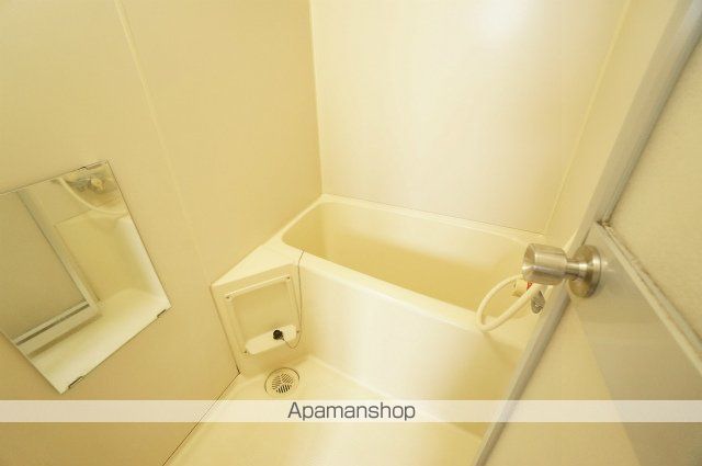 札幌市手稲区 2階建 築32年の内装写真