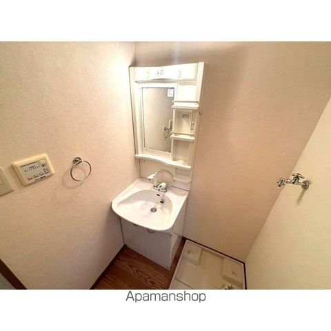 アンプルール 茨木の内装写真