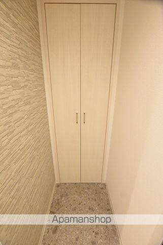 モンツァL714の内装写真