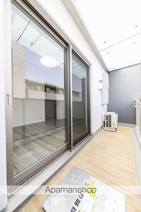 メゾン・クロイゾン[1K/25.4m2]のバルコニー