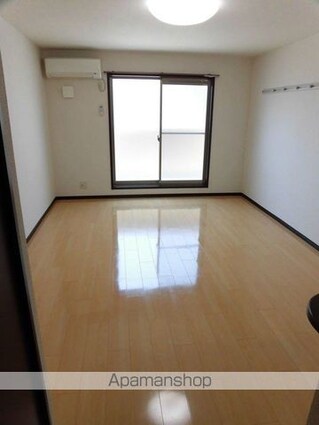 レジデンス四ヶ郷[1R/31.5m2]のリビング・居間