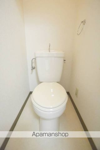 スペースシャトル2番館の内装写真