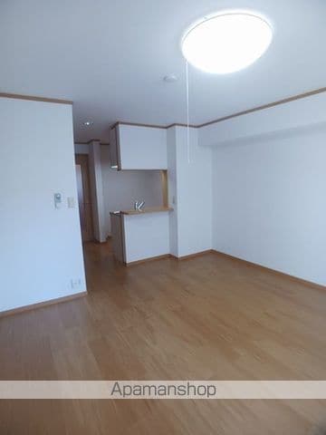カレント沖野上の内装写真