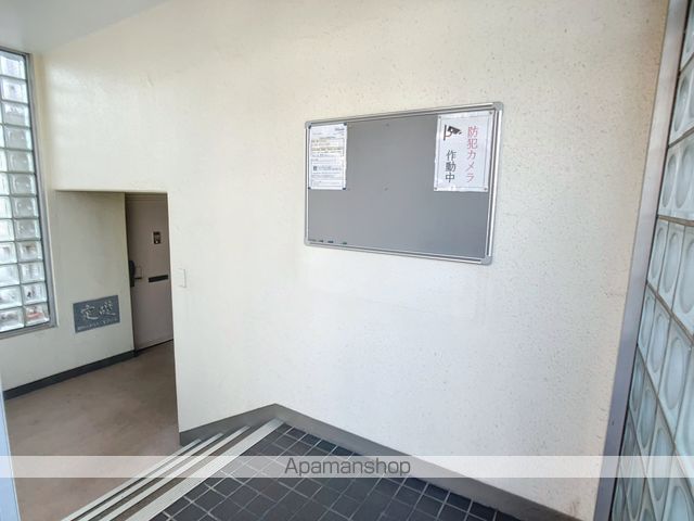 セントラル白山の玄関写真