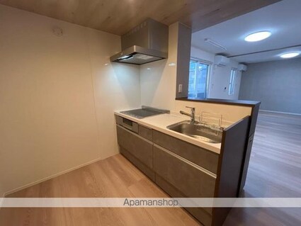 ＤーＲＯＯＭ春日Ｃ[1LDK/41.85m2]のキッチン