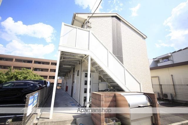 MAISON GLADの外観写真