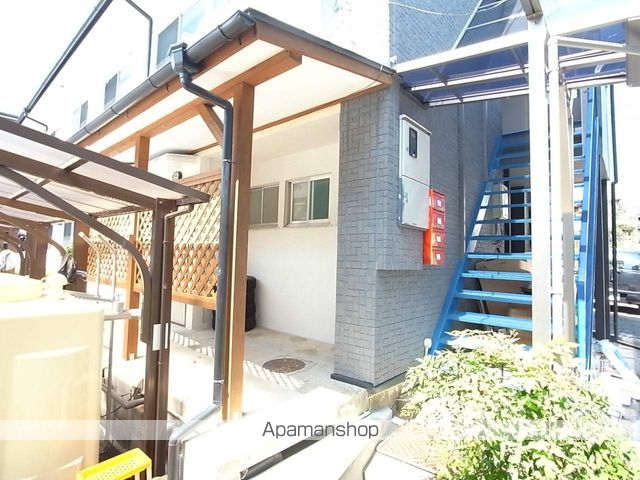 松野アパートの外観写真