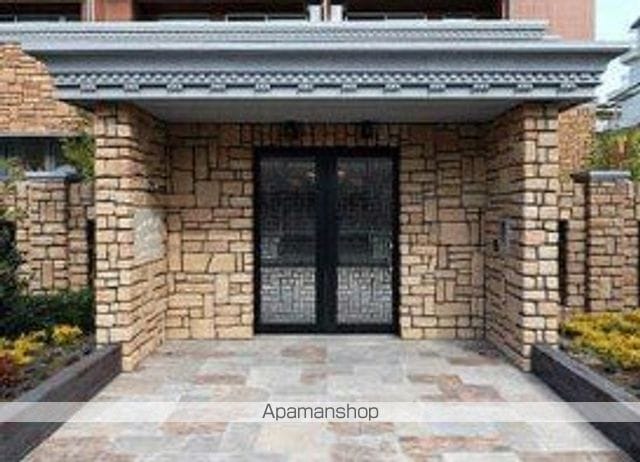 GRAND CASA SHIN−OSAKA SOUTHの玄関写真