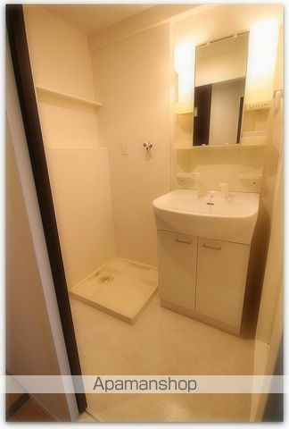 フロンティアタワー九条IICITYSPIRE九条IIの内装写真