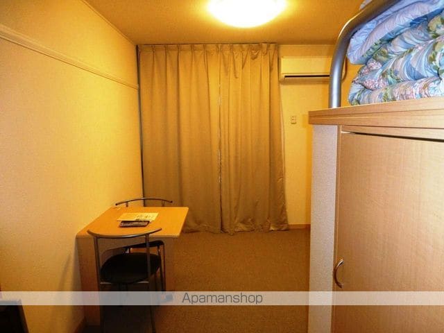 レオパレスSUGIYAMAIIIの内装写真
