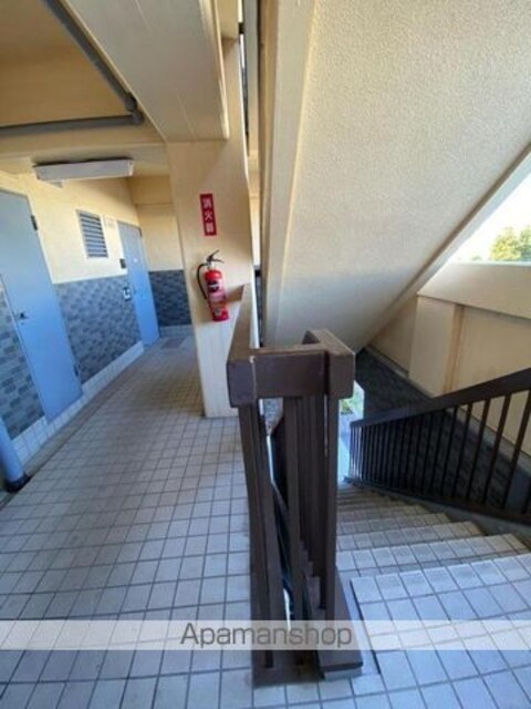 平成マンション[3DK/55.02m2]の共用部1