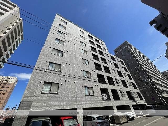 スカイパレス北1条の外観写真