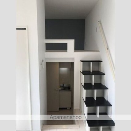 アイワイコート名城公園[1K/20.39m2]のリビング・居間1