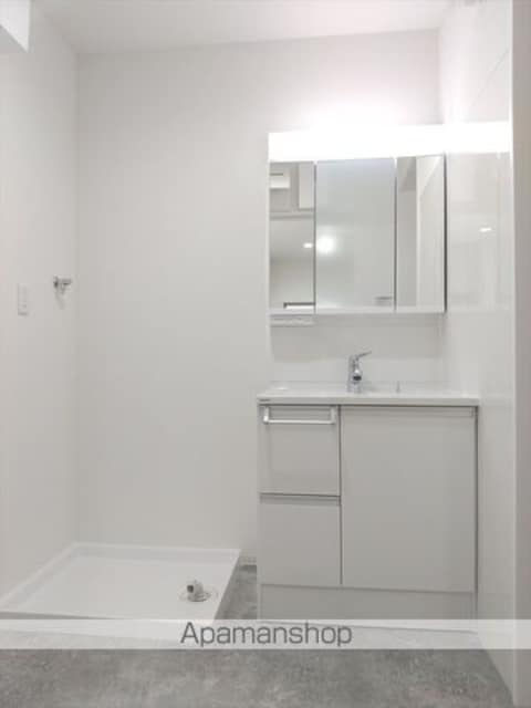 和歌山県和歌山市関戸３丁目[3LDK/98.7m2]の洗面所