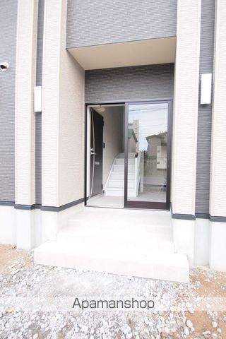ルミエール菊水上町4—2の玄関写真