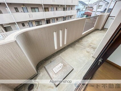 ユーミーＡＯＫＩ　Ａ棟[3DK/56.85m2]のバルコニー