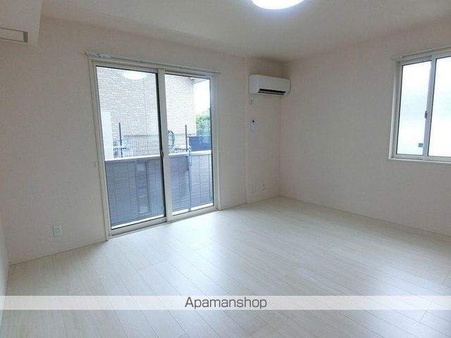 可部線 七軒茶屋駅 徒歩1分 3階建 築8年の内装写真
