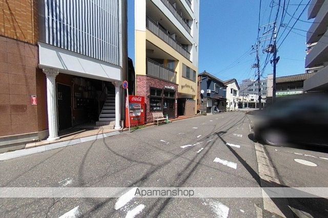 サンシャルム万代の周辺写真