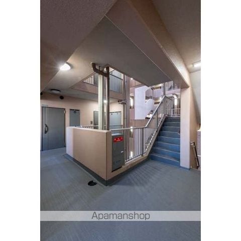 フロンティアタワー九条Iの内装写真