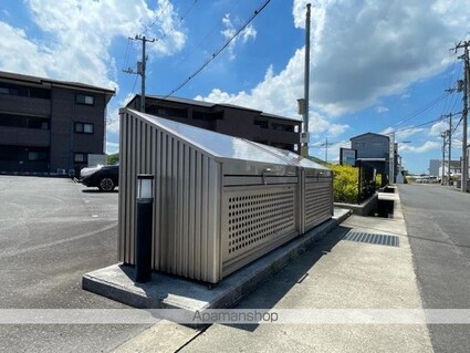 フォブール三渓[3LDK/69.6m2]の共用部2